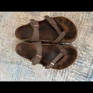 Mocha Mayari Birkenstocks